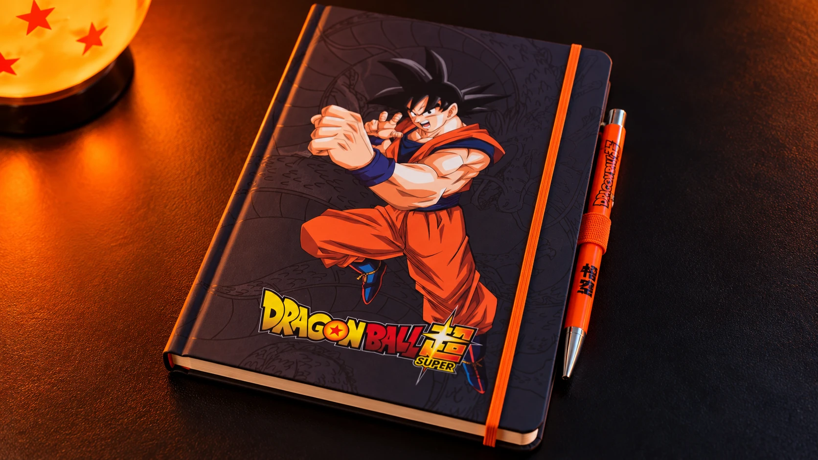 Grupo Erik · Goku A5 con bolígrafo en el setup